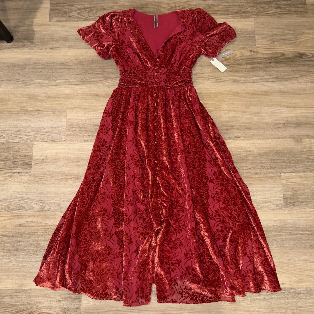 Anthropologie Red Burnout Velvet Floral Maxi Dress V-Neck Flutter Sleeve Size M - Picture 1 of 13